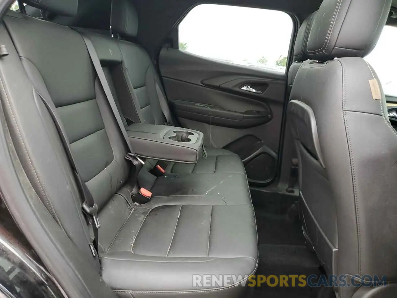11 Photograph of a damaged car KL79MSSL9MB175837 CHEVROLET TRAILBLZR 2021