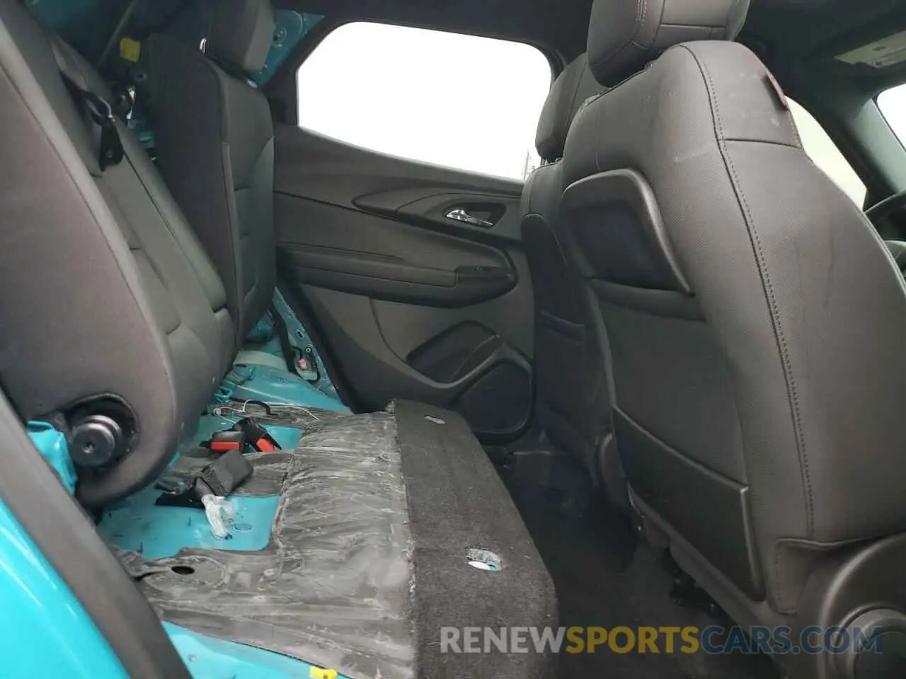 11 Photograph of a damaged car KL79MTSL0MB059562 CHEVROLET TRAILBLZR 2021