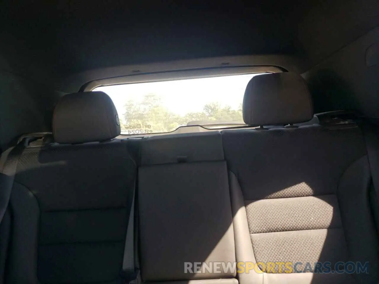 10 Photograph of a damaged car KL79MTSL5MB115639 CHEVROLET TRAILBLZR 2021