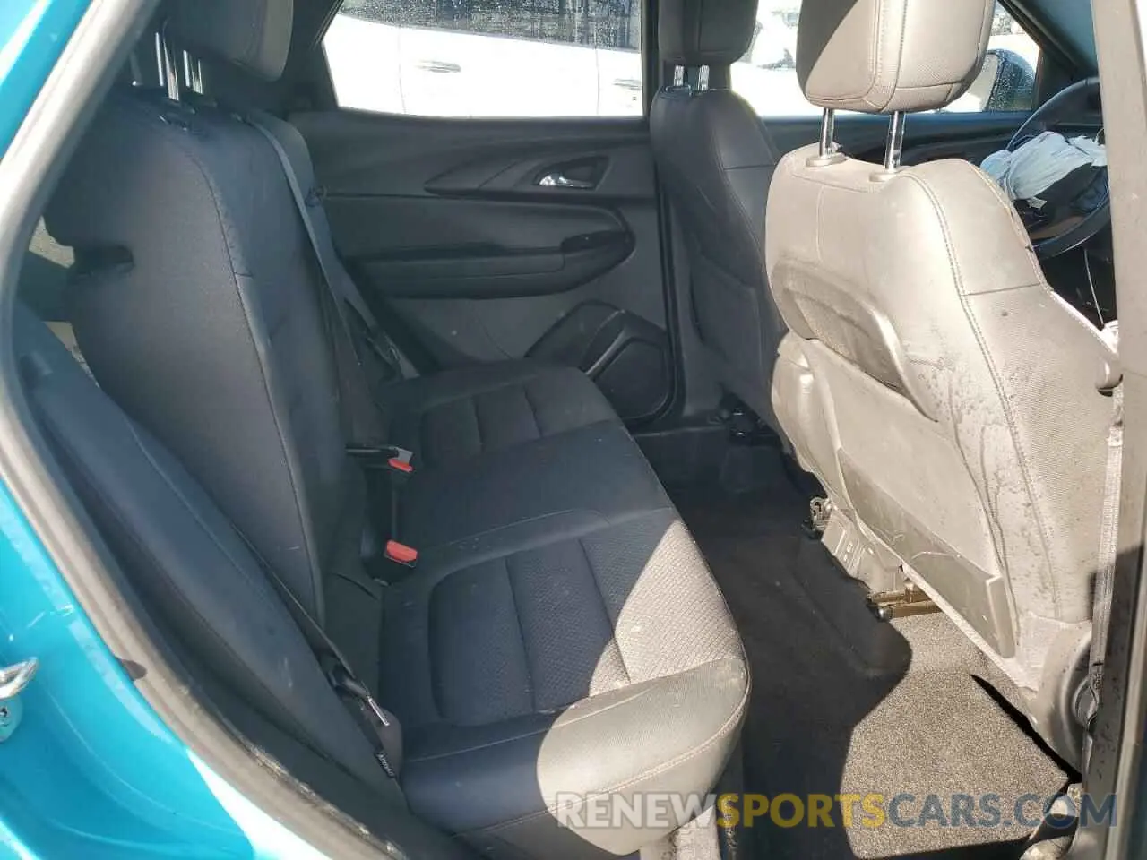 11 Photograph of a damaged car KL79MTSL8MB160977 CHEVROLET TRAILBLZR 2021