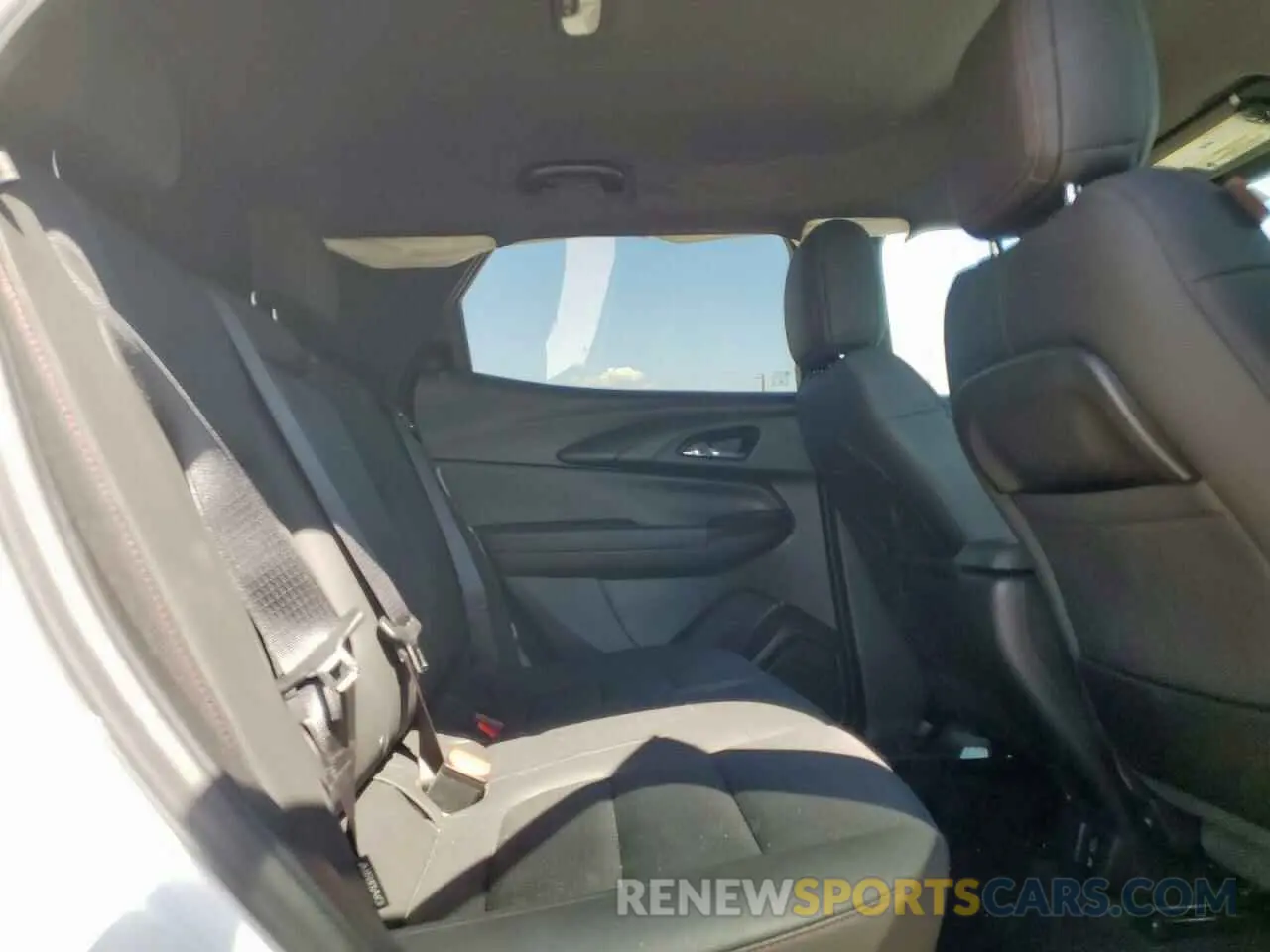 11 Photograph of a damaged car KL79MTSLXMB150581 CHEVROLET TRAILBLZR 2021