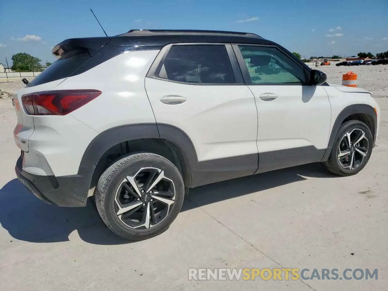 3 Photograph of a damaged car KL79MTSLXMB150581 CHEVROLET TRAILBLZR 2021