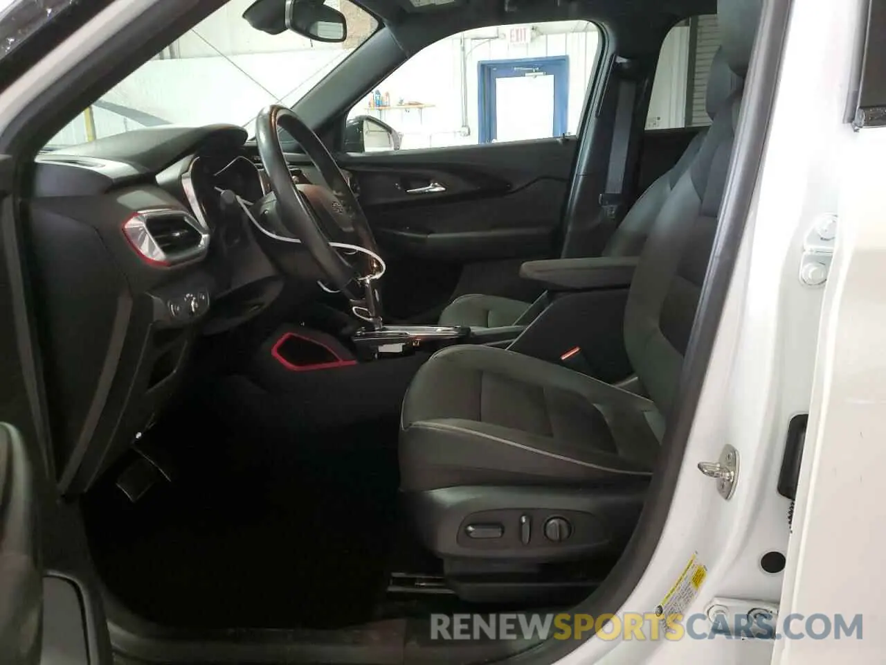 7 Photograph of a damaged car KL79MUSL4MB059036 CHEVROLET TRAILBLZR 2021