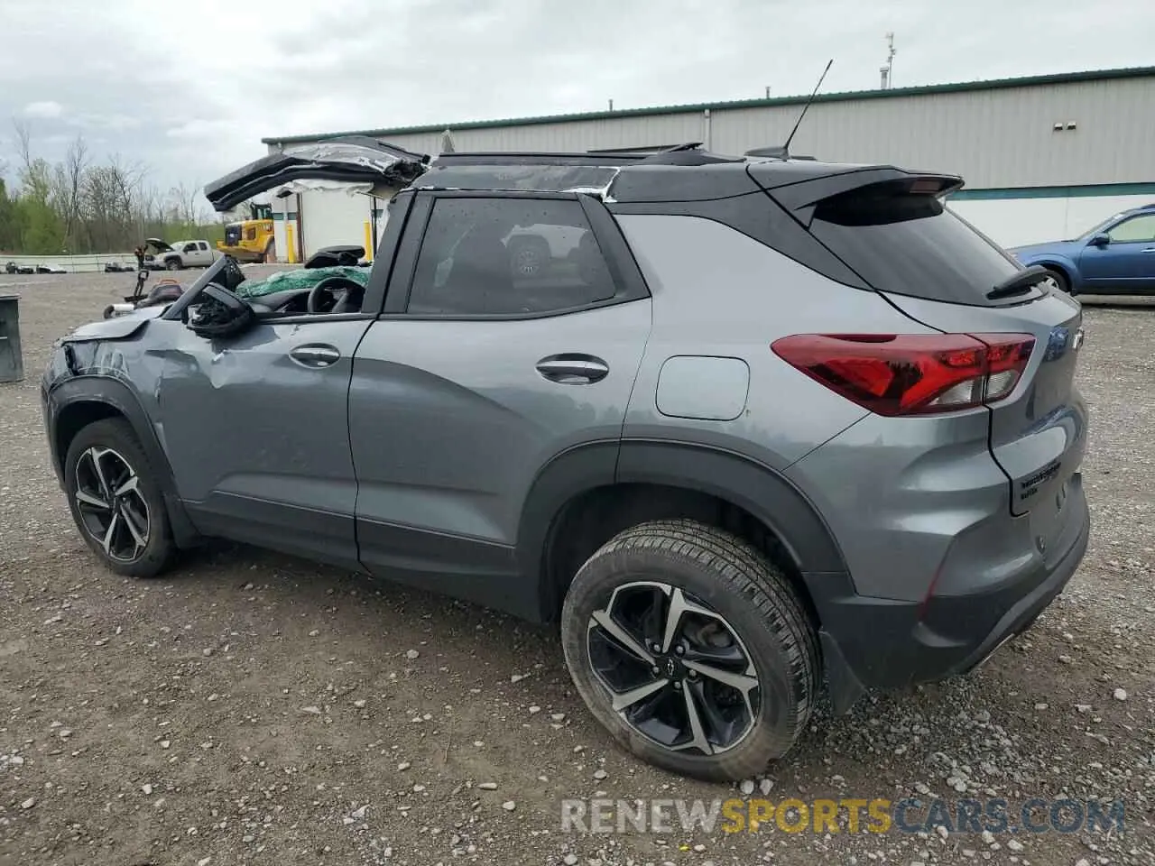 2 Photograph of a damaged car KL79MUSLXMB157407 CHEVROLET TRAILBLZR 2021