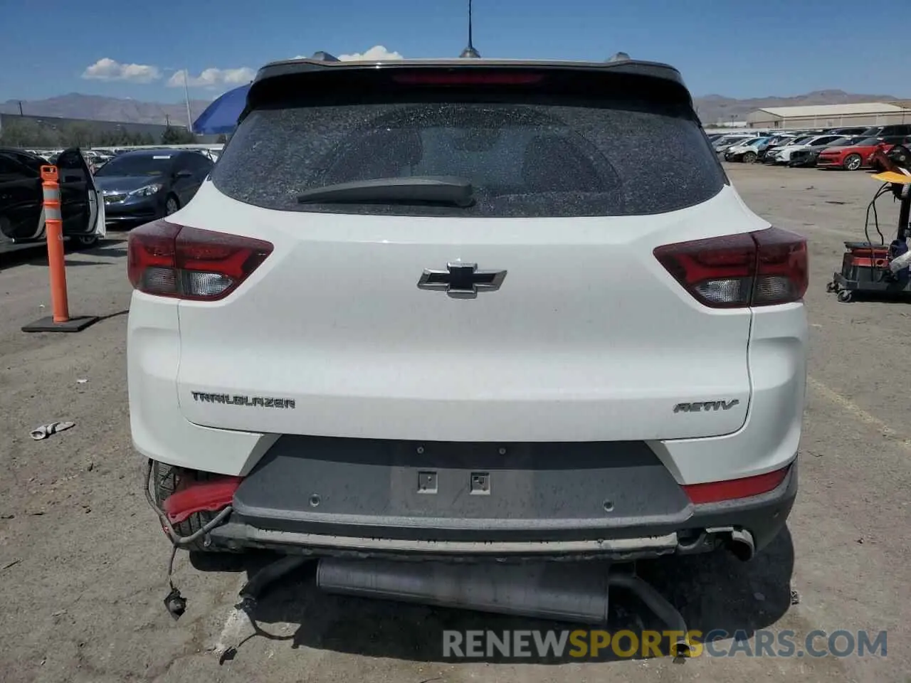 6 Photograph of a damaged car KL79MVSLXMB161446 CHEVROLET TRAILBLZR 2021