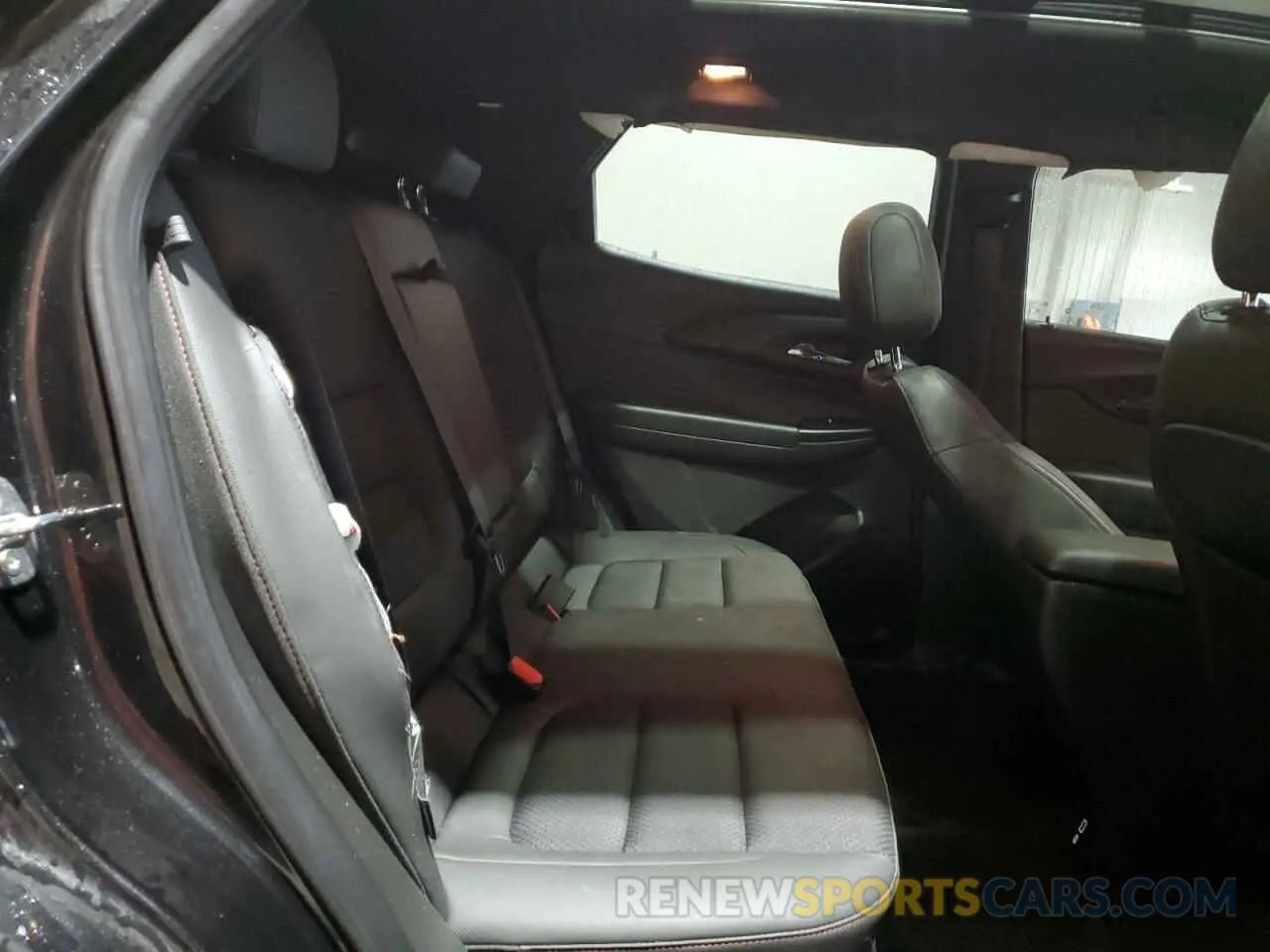 11 Photograph of a damaged car KL79MUSL2NB032063 CHEVROLET TRAILBLZR 2022
