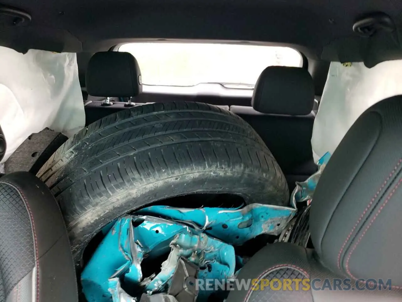 10 Photograph of a damaged car KL79MUSL8NB024212 CHEVROLET TRAILBLZR 2022