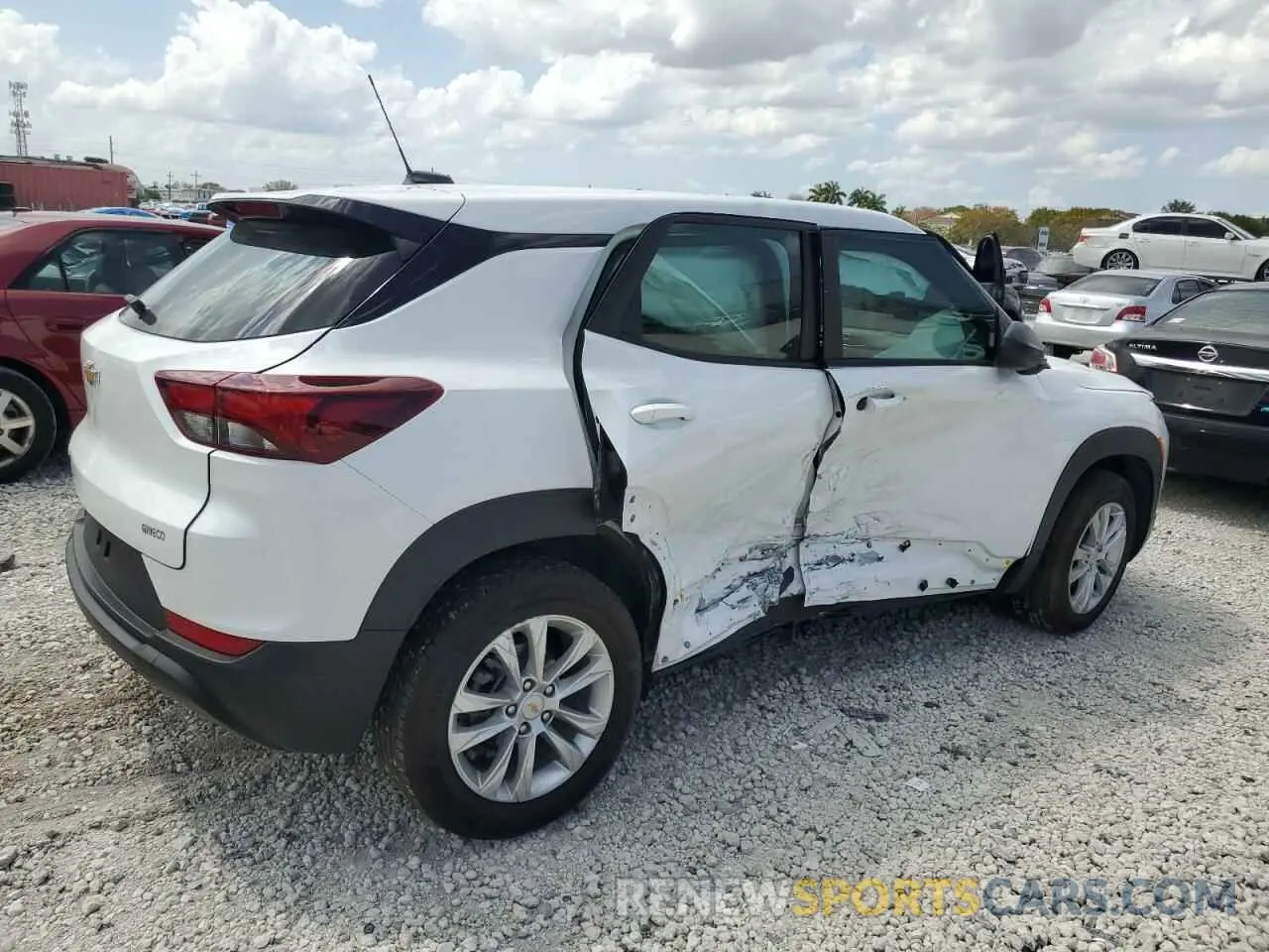 3 Photograph of a damaged car KL79MMS27PB207367 CHEVROLET TRAILBLZR 2023