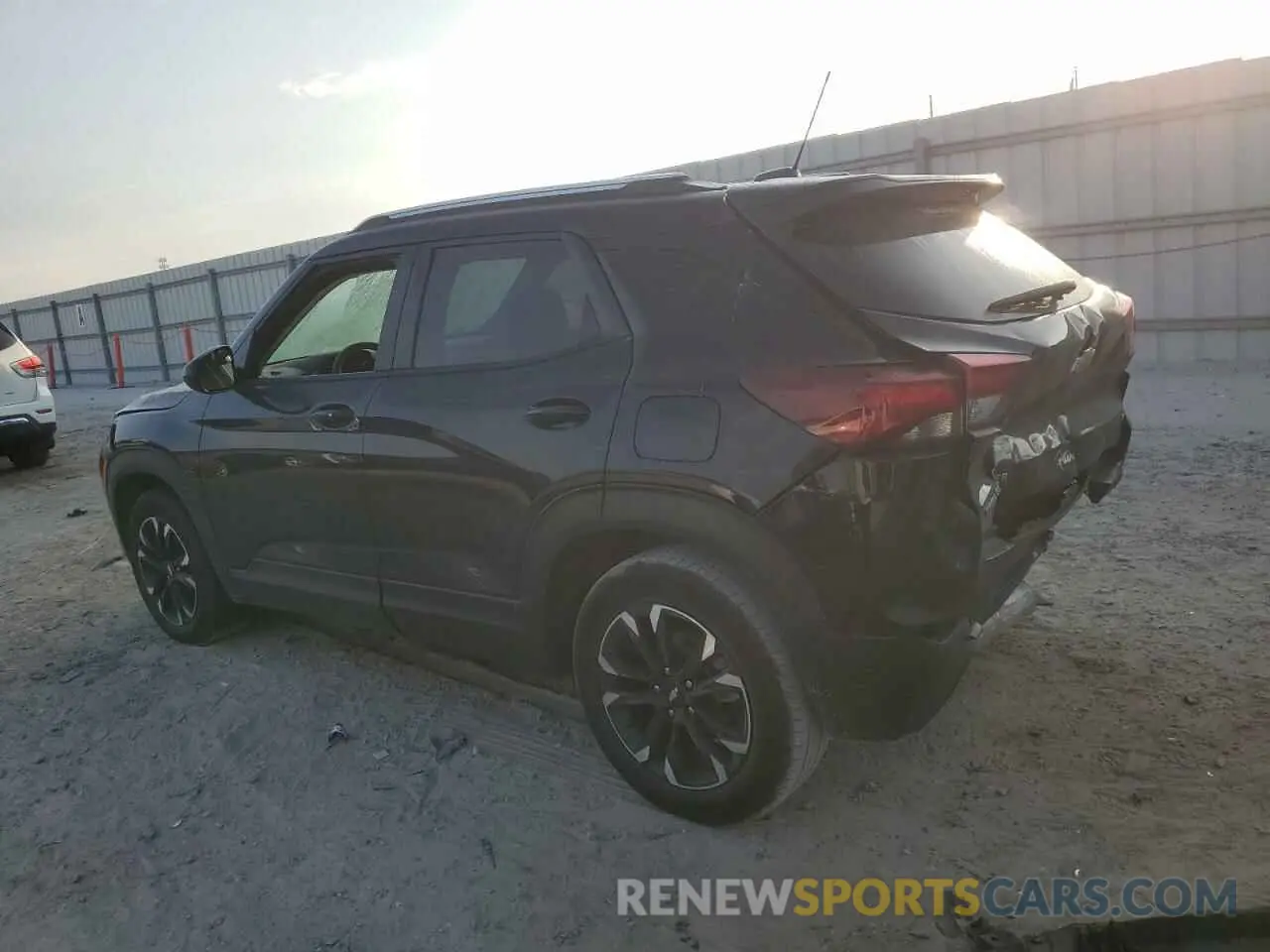 2 Photograph of a damaged car KL79MPS21PB201632 CHEVROLET TRAILBLZR 2023