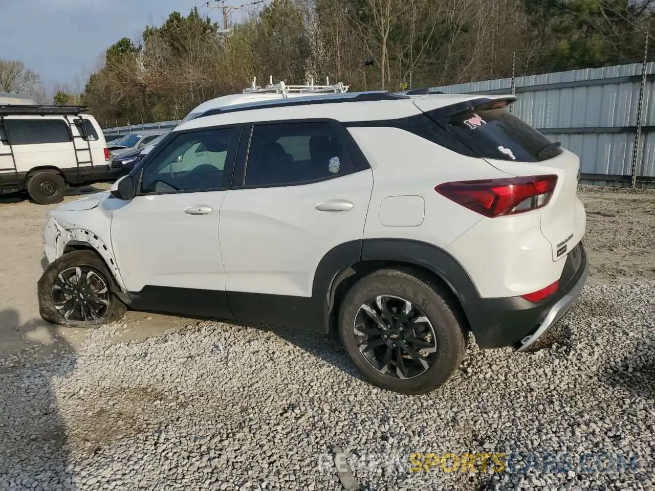 2 Photograph of a damaged car KL79MPS25PB164570 CHEVROLET TRAILBLZR 2023