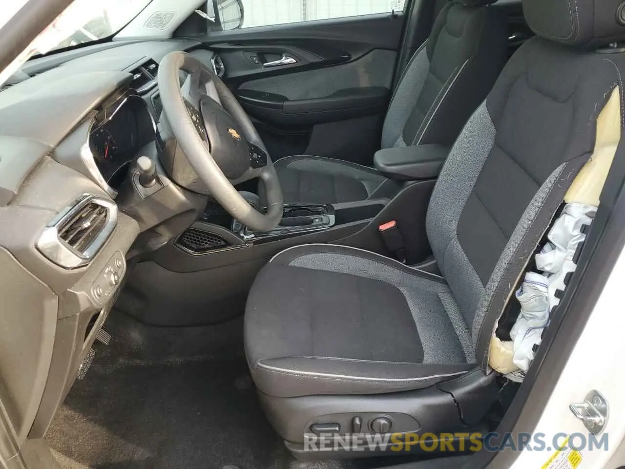 7 Photograph of a damaged car KL79MPS25PB164570 CHEVROLET TRAILBLZR 2023