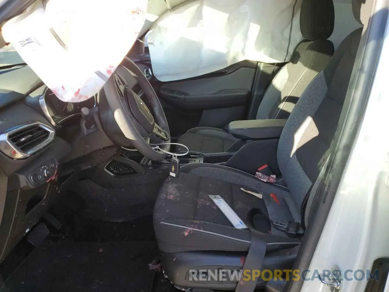 7 Photograph of a damaged car KL79MPS29PB035151 CHEVROLET TRAILBLZR 2023
