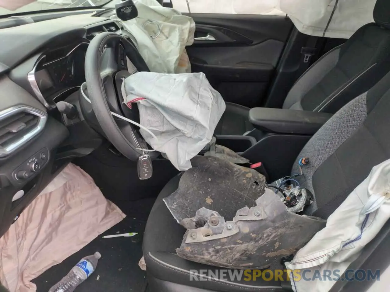 7 Photograph of a damaged car KL79MPSL2PB198975 CHEVROLET TRAILBLZR 2023