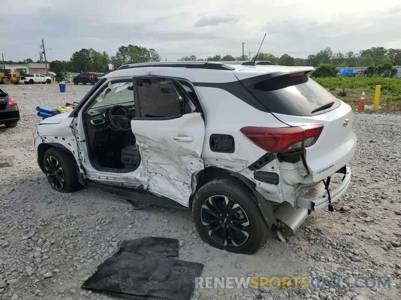 2 Photograph of a damaged car KL79MPSL5PB157157 CHEVROLET TRAILBLZR 2023