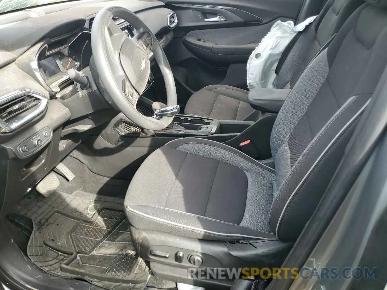 7 Photograph of a damaged car KL79MPSLXPB186962 CHEVROLET TRAILBLZR 2023