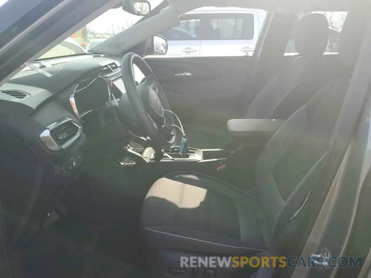 7 Photograph of a damaged car KL79MRSL5PB177050 CHEVROLET TRAILBLZR 2023