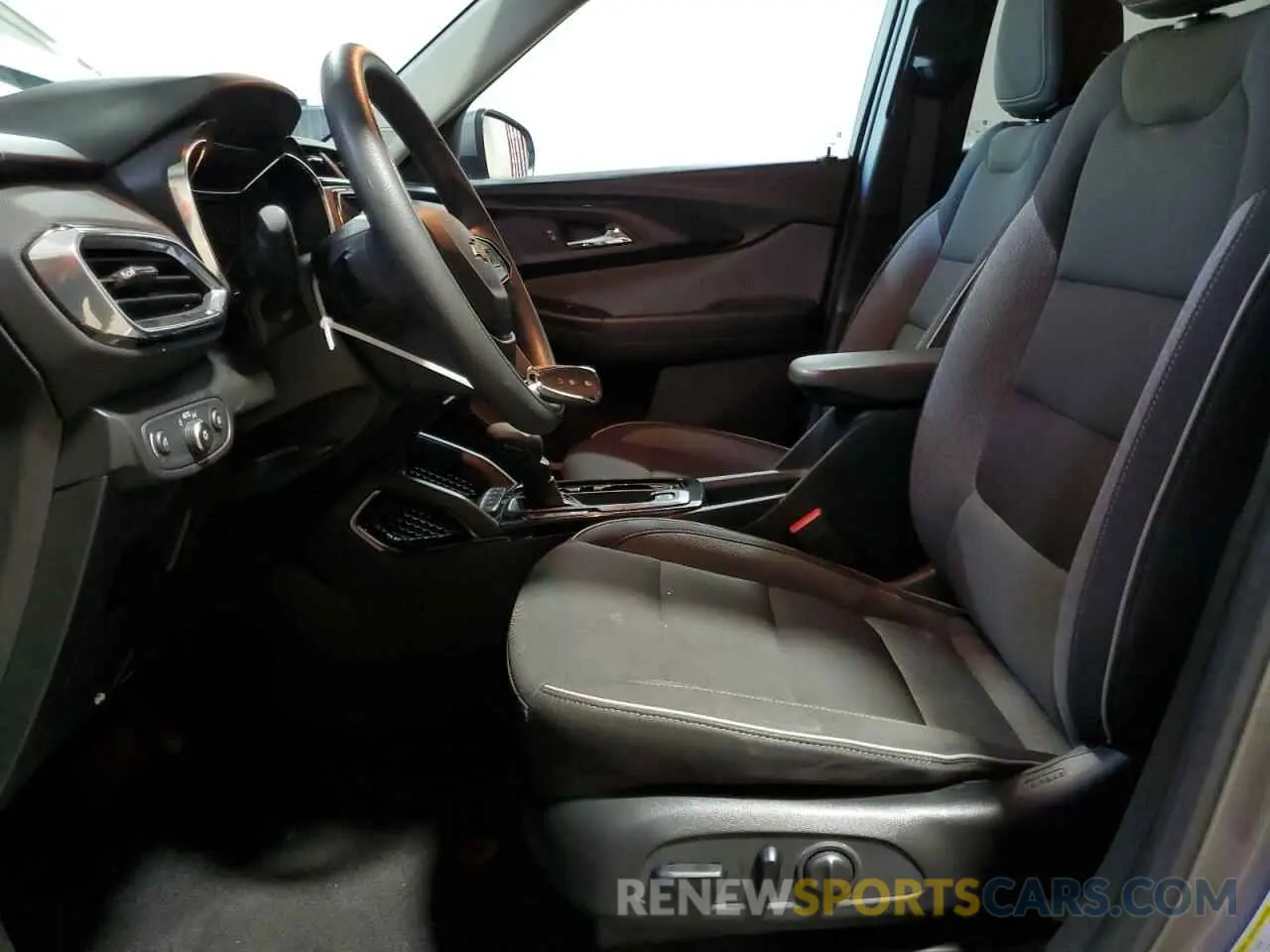 7 Photograph of a damaged car KL79MRSLXPB184625 CHEVROLET TRAILBLZR 2023