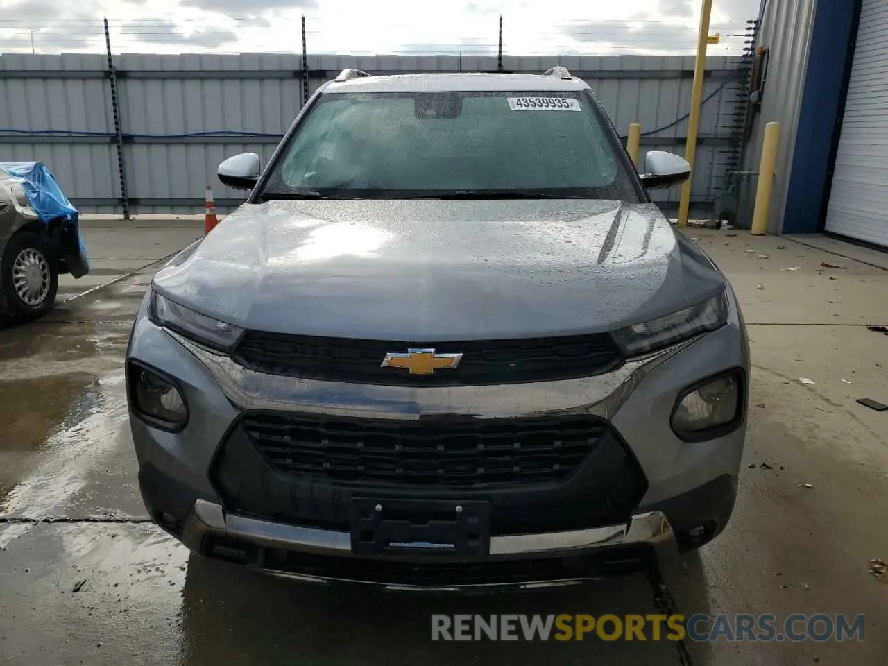 5 Photograph of a damaged car KL79MSSL6PB194382 CHEVROLET TRAILBLZR 2023