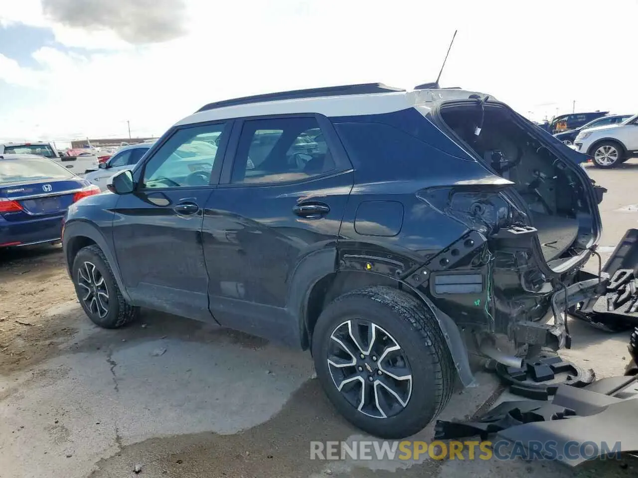 2 Photograph of a damaged car KL79MSSL8PB152537 CHEVROLET TRAILBLZR 2023