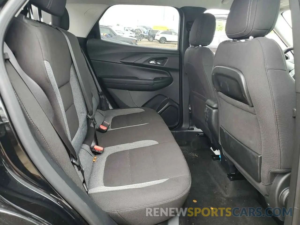 10 Photograph of a damaged car KL79MMS20RB041292 CHEVROLET TRAILBLZR 2024