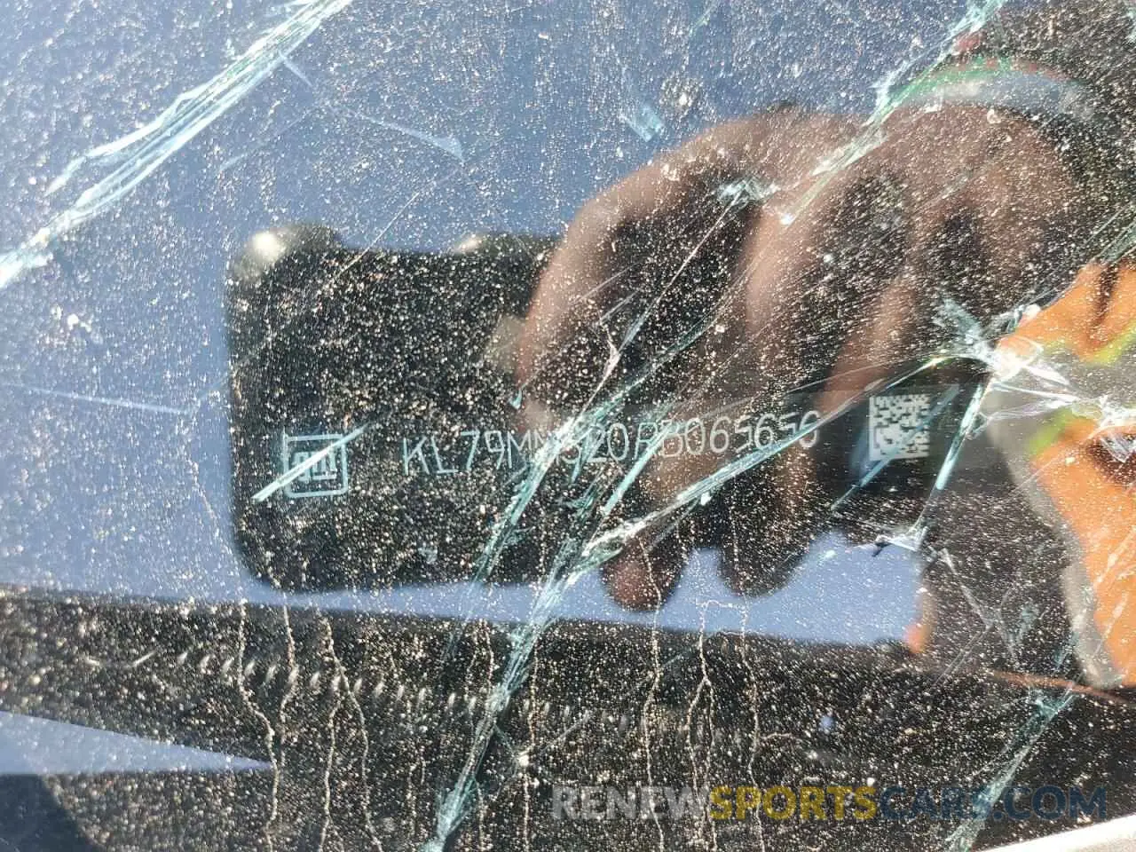 15 Photograph of a damaged car KL79MMS20RB065656 CHEVROLET TRAILBLZR 2024