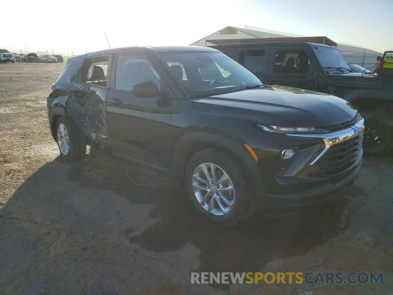 4 Photograph of a damaged car KL79MMS22RB176421 CHEVROLET TRAILBLZR 2024