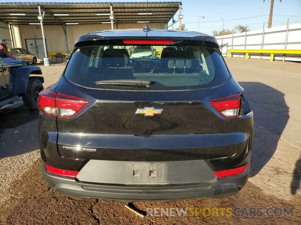 6 Photograph of a damaged car KL79MMS22RB176421 CHEVROLET TRAILBLZR 2024