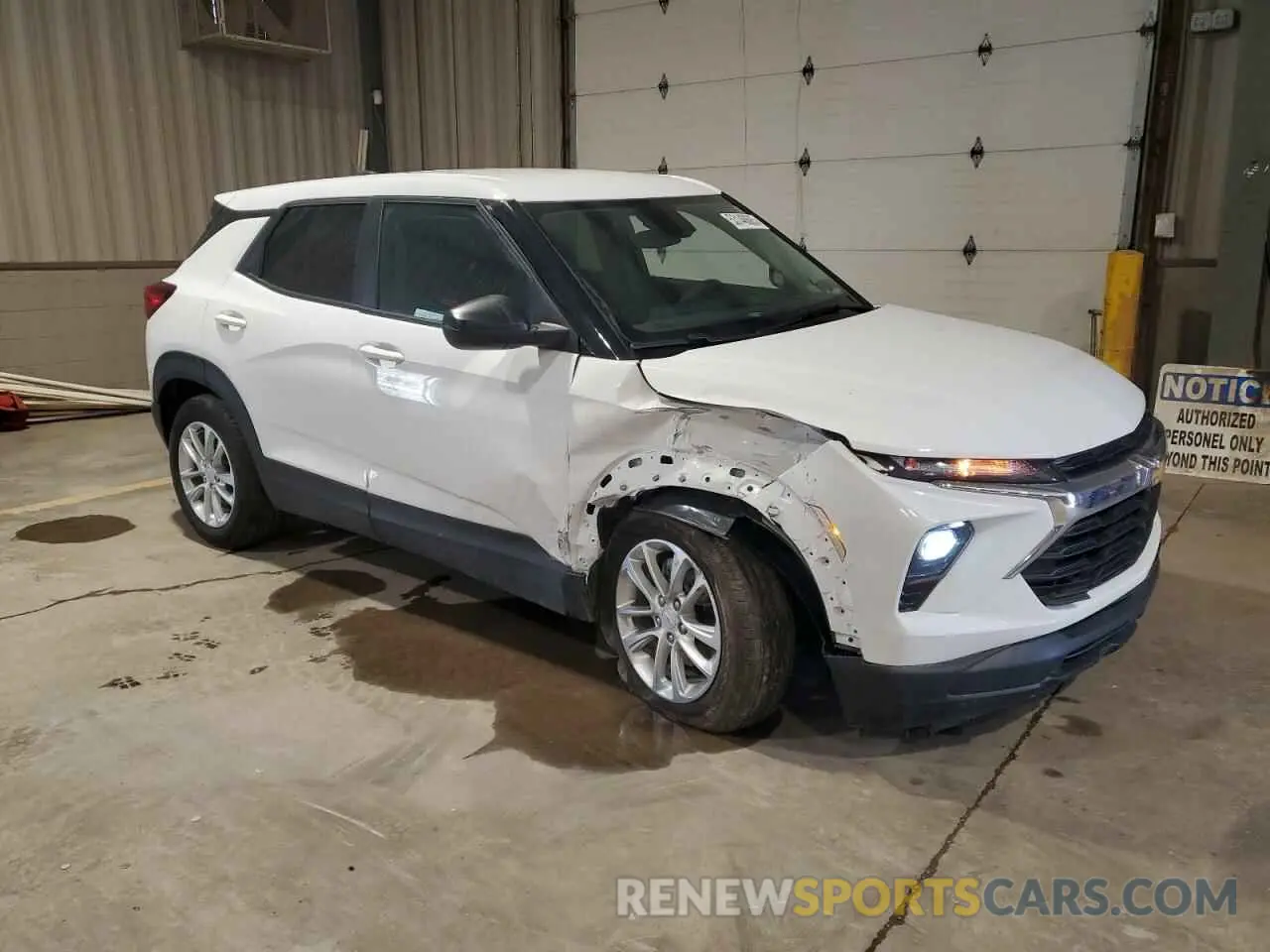 4 Photograph of a damaged car KL79MNSL5RB042940 CHEVROLET TRAILBLZR 2024