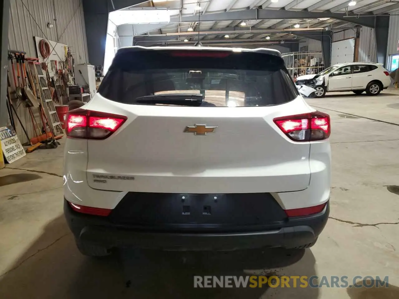 6 Photograph of a damaged car KL79MNSL5RB042940 CHEVROLET TRAILBLZR 2024