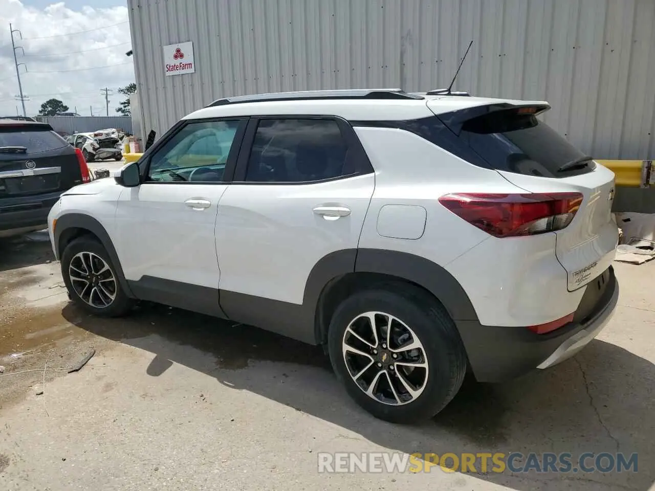 2 Photograph of a damaged car KL79MPS21RB035339 CHEVROLET TRAILBLZR 2024
