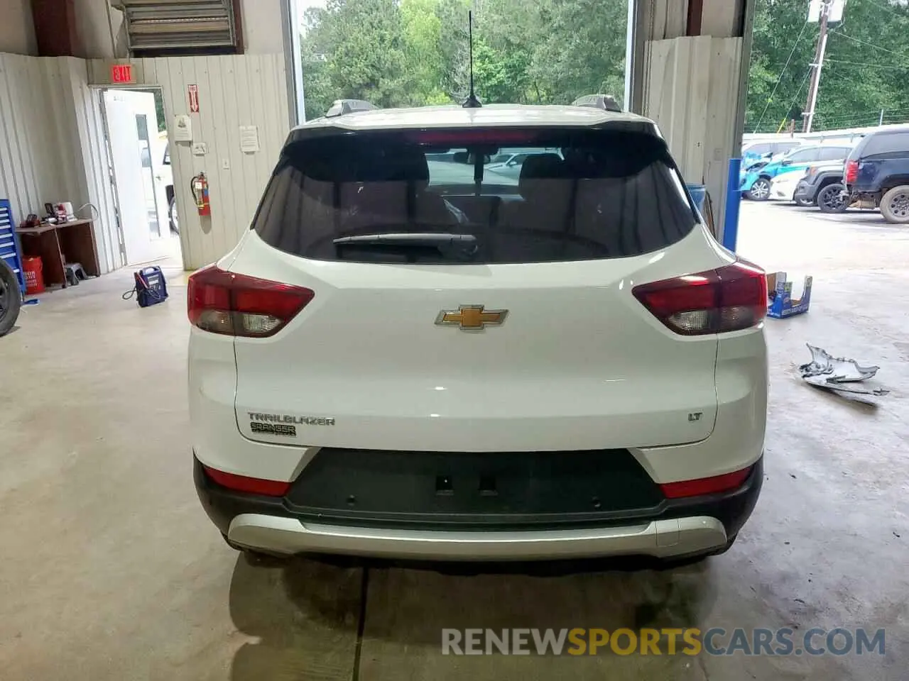 6 Photograph of a damaged car KL79MPS23RB145390 CHEVROLET TRAILBLZR 2024