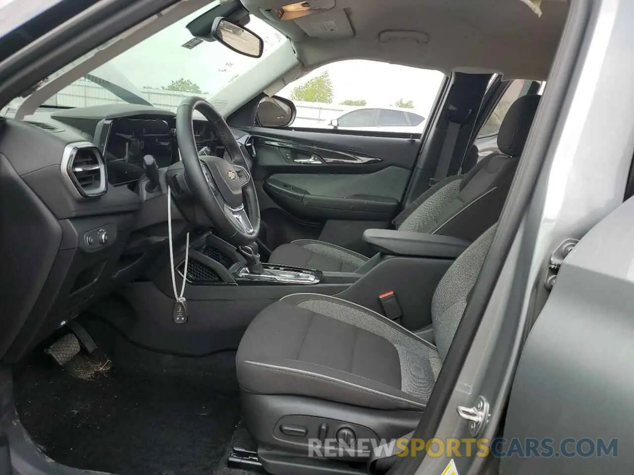 7 Photograph of a damaged car KL79MRSL3RB038019 CHEVROLET TRAILBLZR 2024