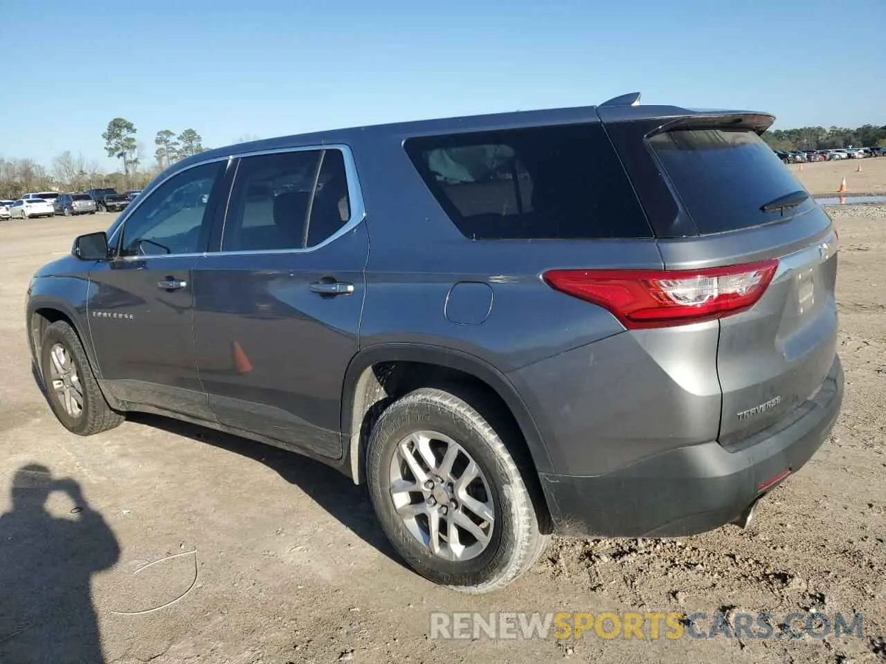 2 Photograph of a damaged car 1GNERFKW0KJ120112 CHEVROLET TRAVERSE 2019