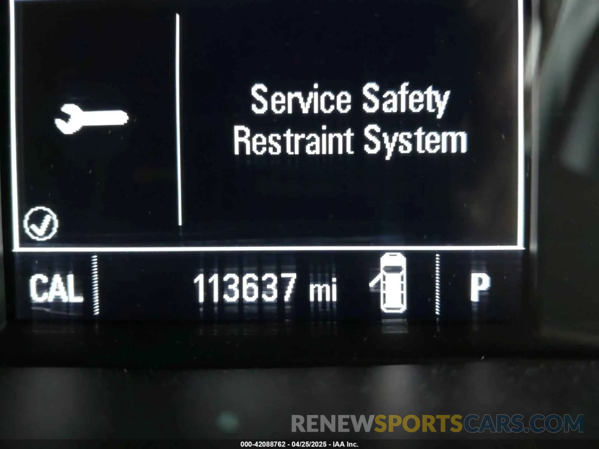 15 Photograph of a damaged car 1GNERFKW2KJ105630 CHEVROLET TRAVERSE 2019