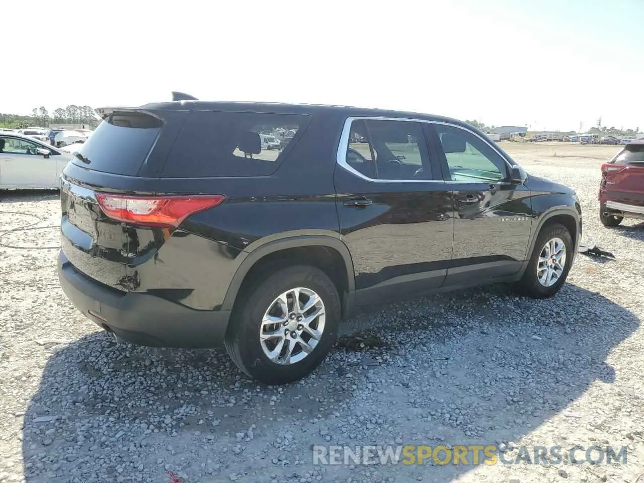 3 Photograph of a damaged car 1GNERFKW2KJ246410 CHEVROLET TRAVERSE 2019