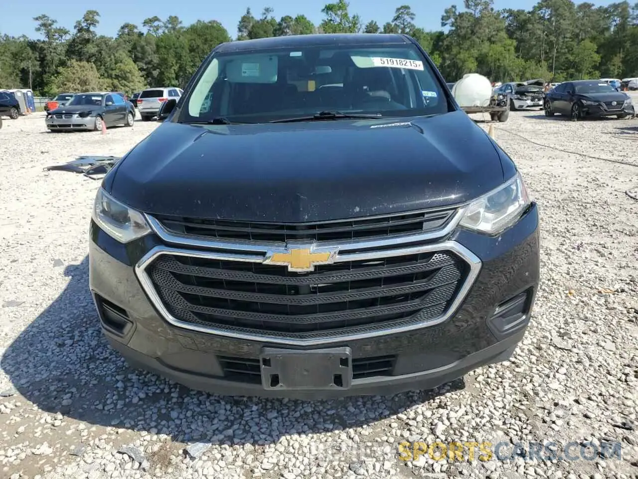 5 Photograph of a damaged car 1GNERFKW2KJ246410 CHEVROLET TRAVERSE 2019