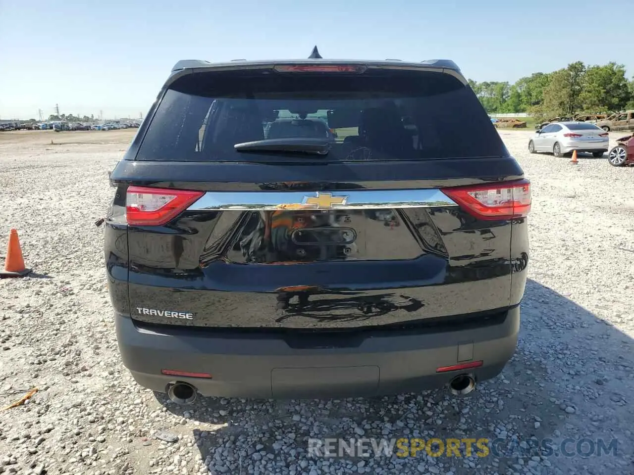 6 Photograph of a damaged car 1GNERFKW2KJ246410 CHEVROLET TRAVERSE 2019