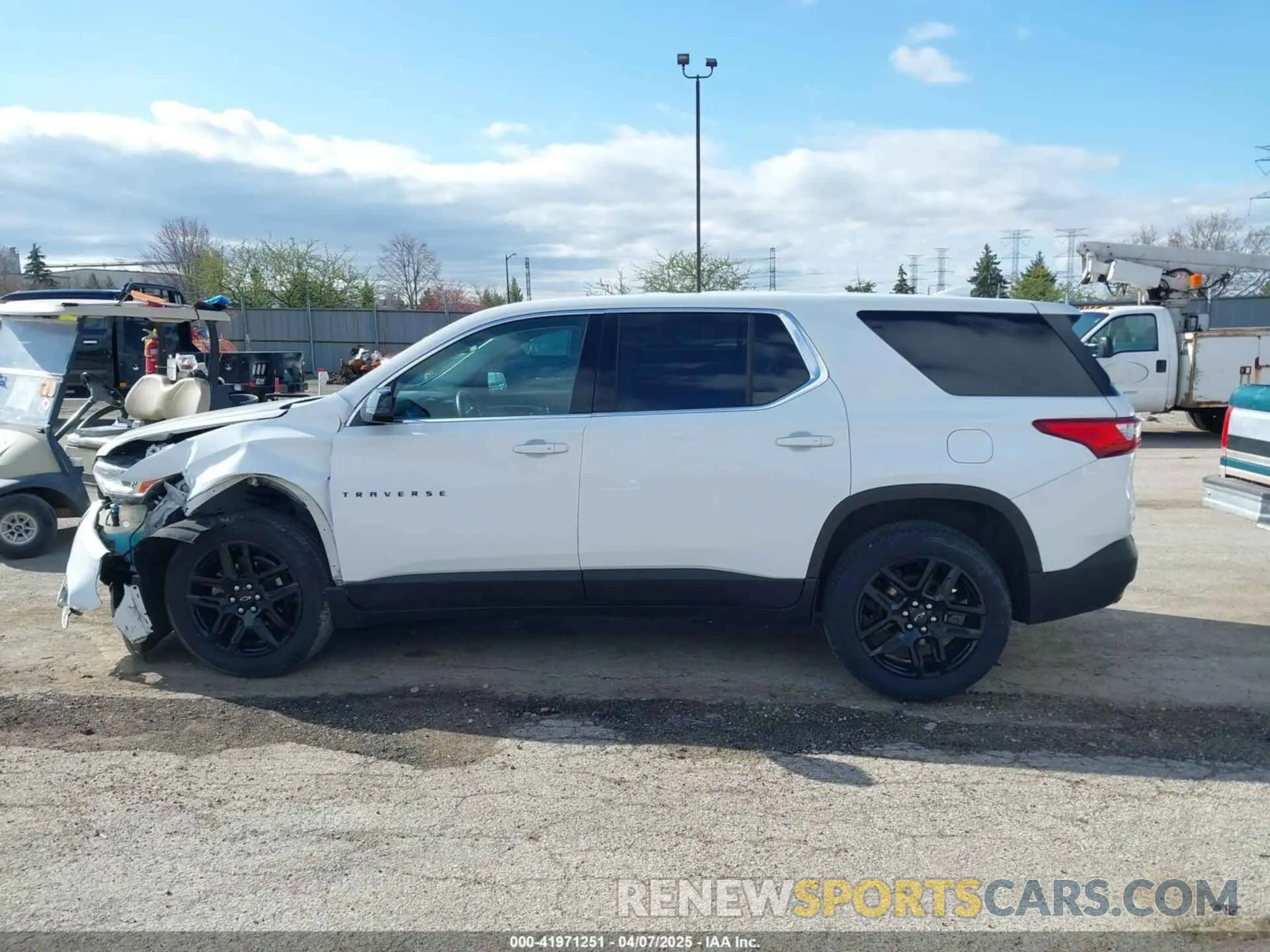 14 Photograph of a damaged car 1GNERFKW3KJ168123 CHEVROLET TRAVERSE 2019