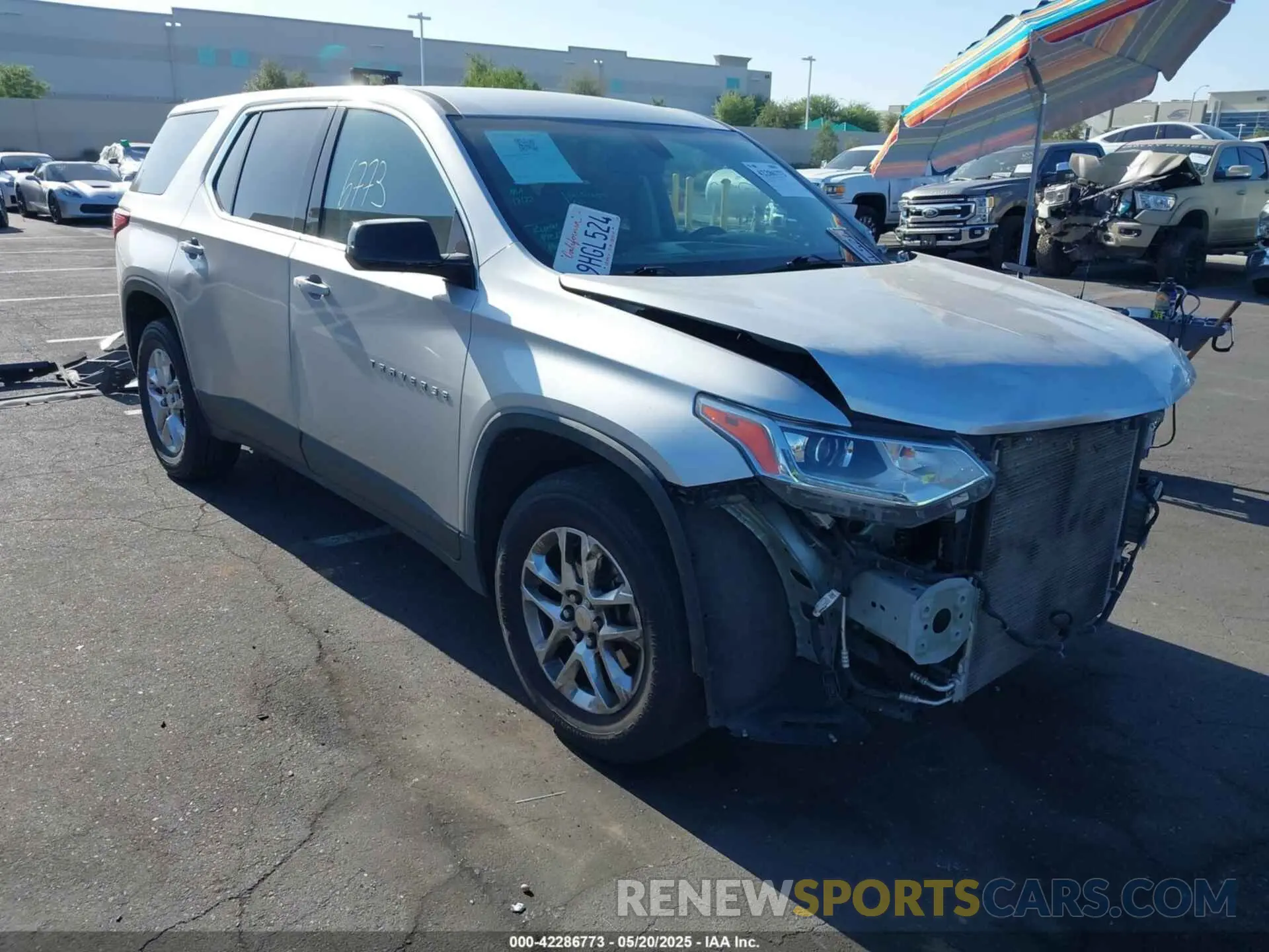 1 Photograph of a damaged car 1GNERFKW3KJ238929 CHEVROLET TRAVERSE 2019