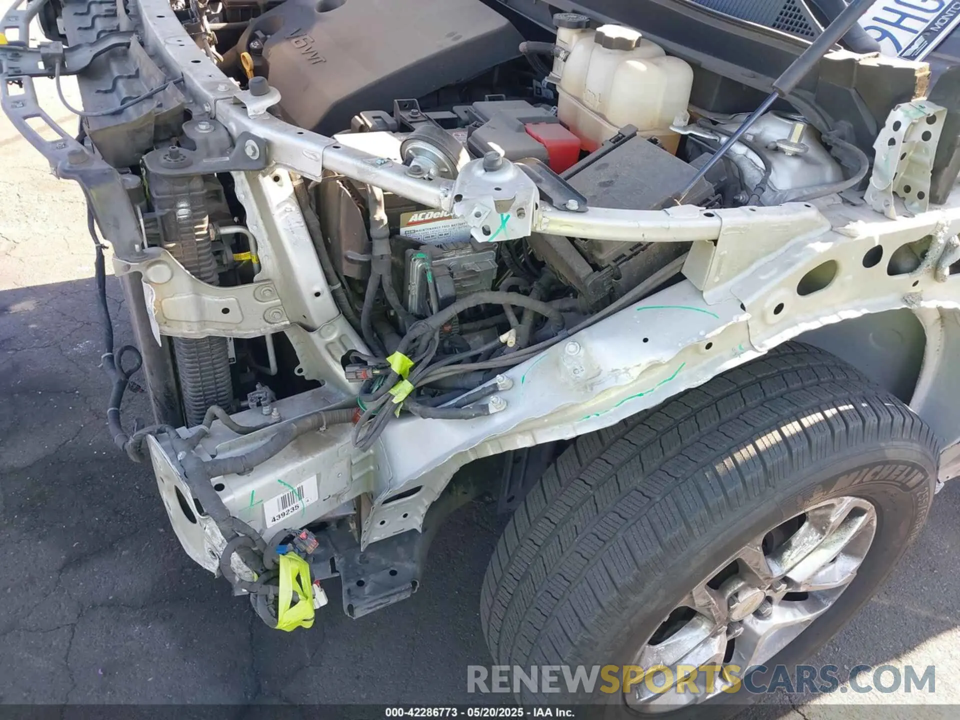 20 Photograph of a damaged car 1GNERFKW3KJ238929 CHEVROLET TRAVERSE 2019