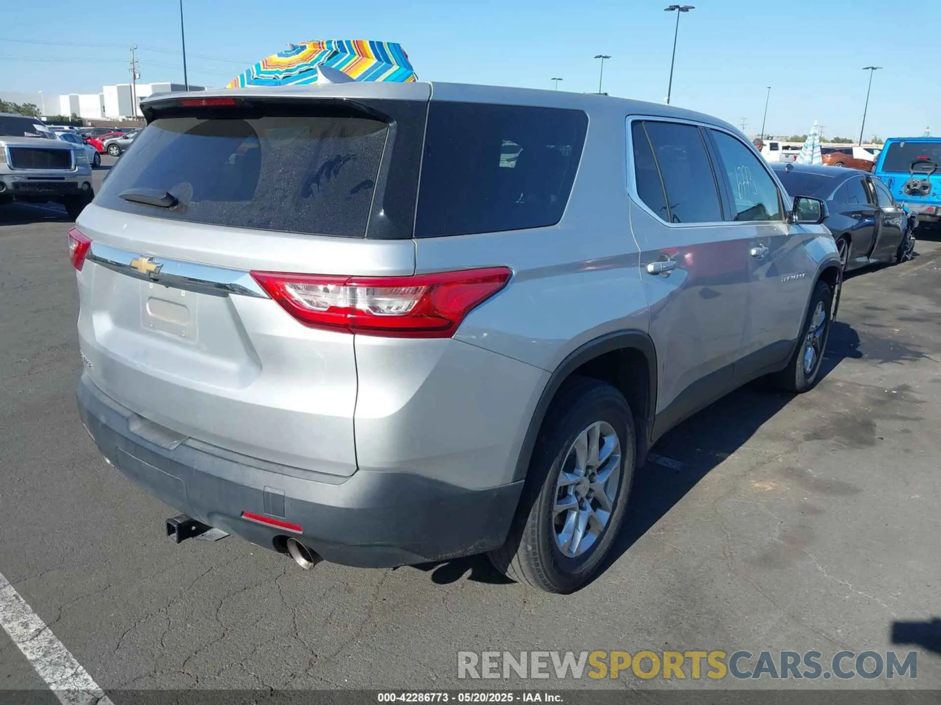 4 Photograph of a damaged car 1GNERFKW3KJ238929 CHEVROLET TRAVERSE 2019