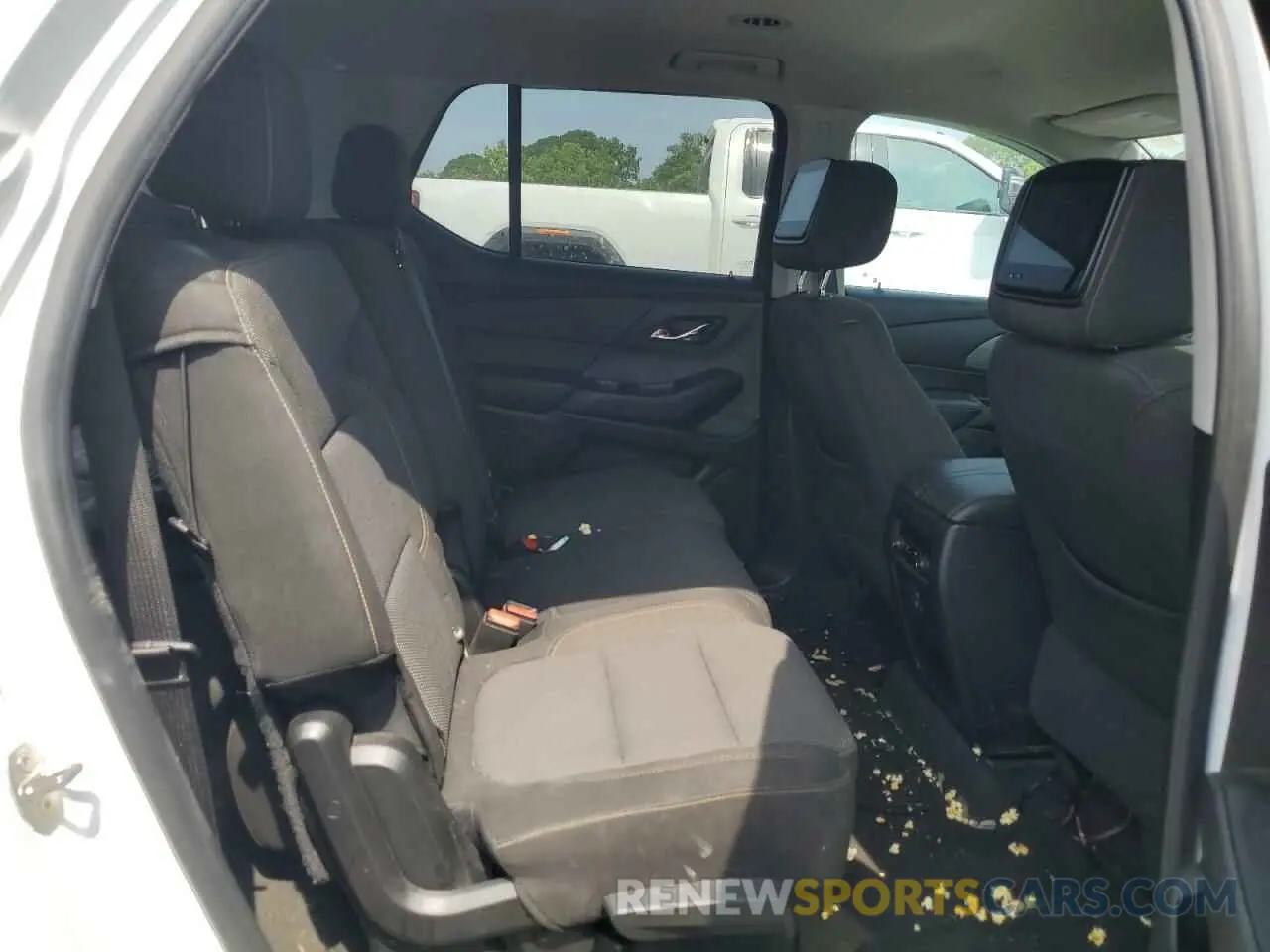 11 Photograph of a damaged car 1GNERFKW4KJ143683 CHEVROLET TRAVERSE 2019