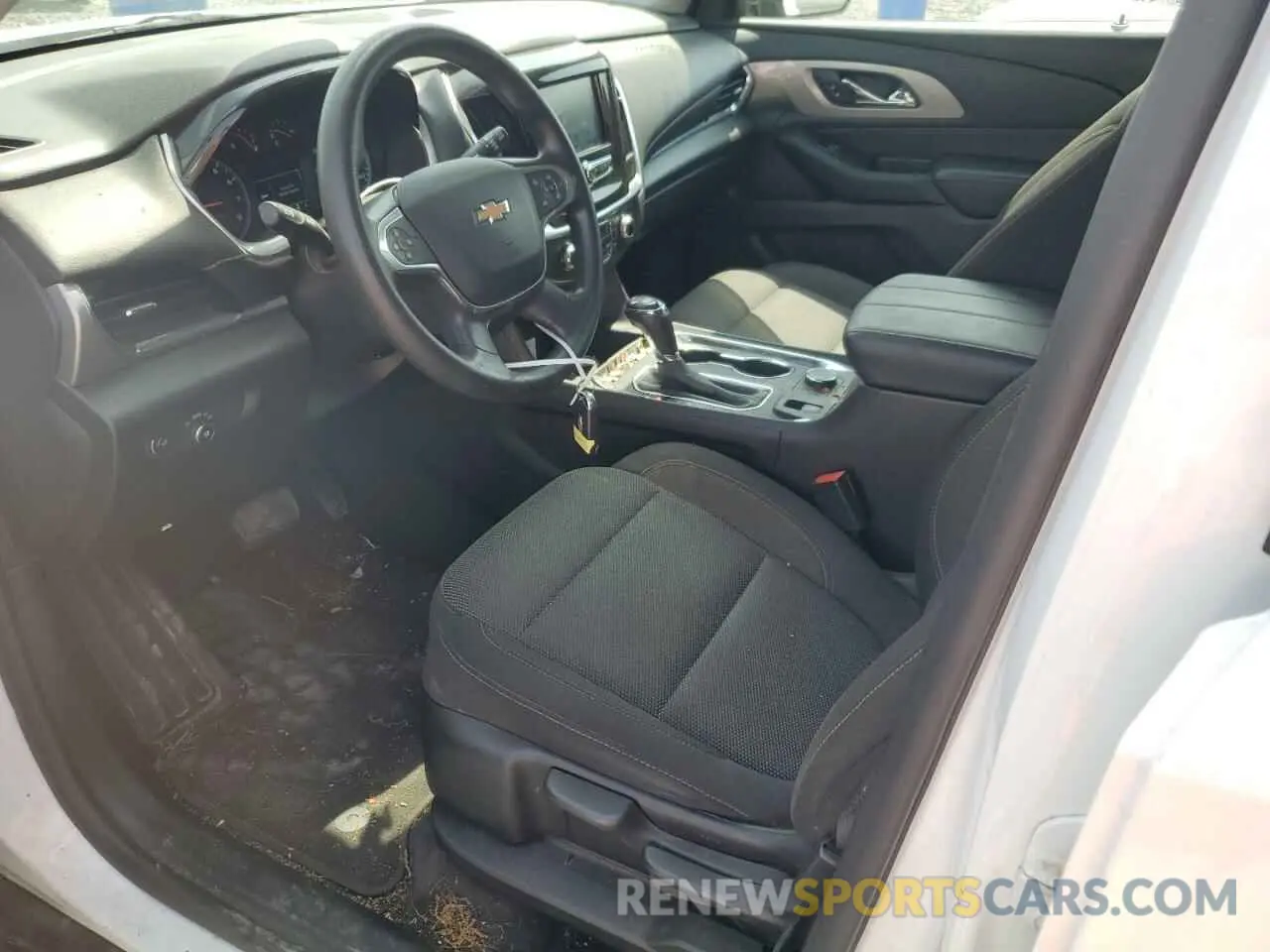 7 Photograph of a damaged car 1GNERFKW4KJ143683 CHEVROLET TRAVERSE 2019