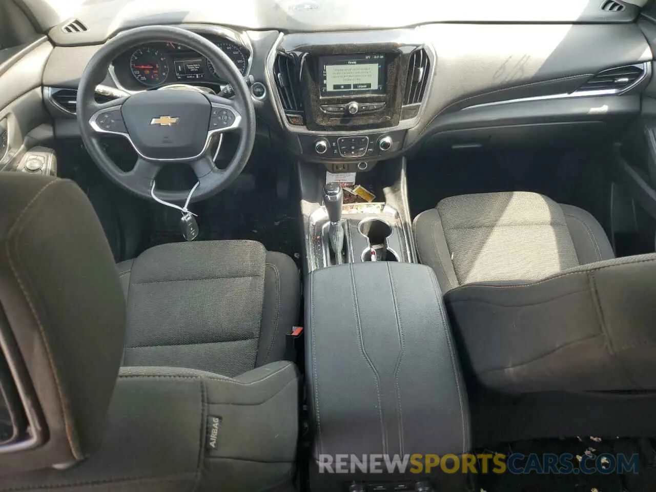 8 Photograph of a damaged car 1GNERFKW4KJ143683 CHEVROLET TRAVERSE 2019