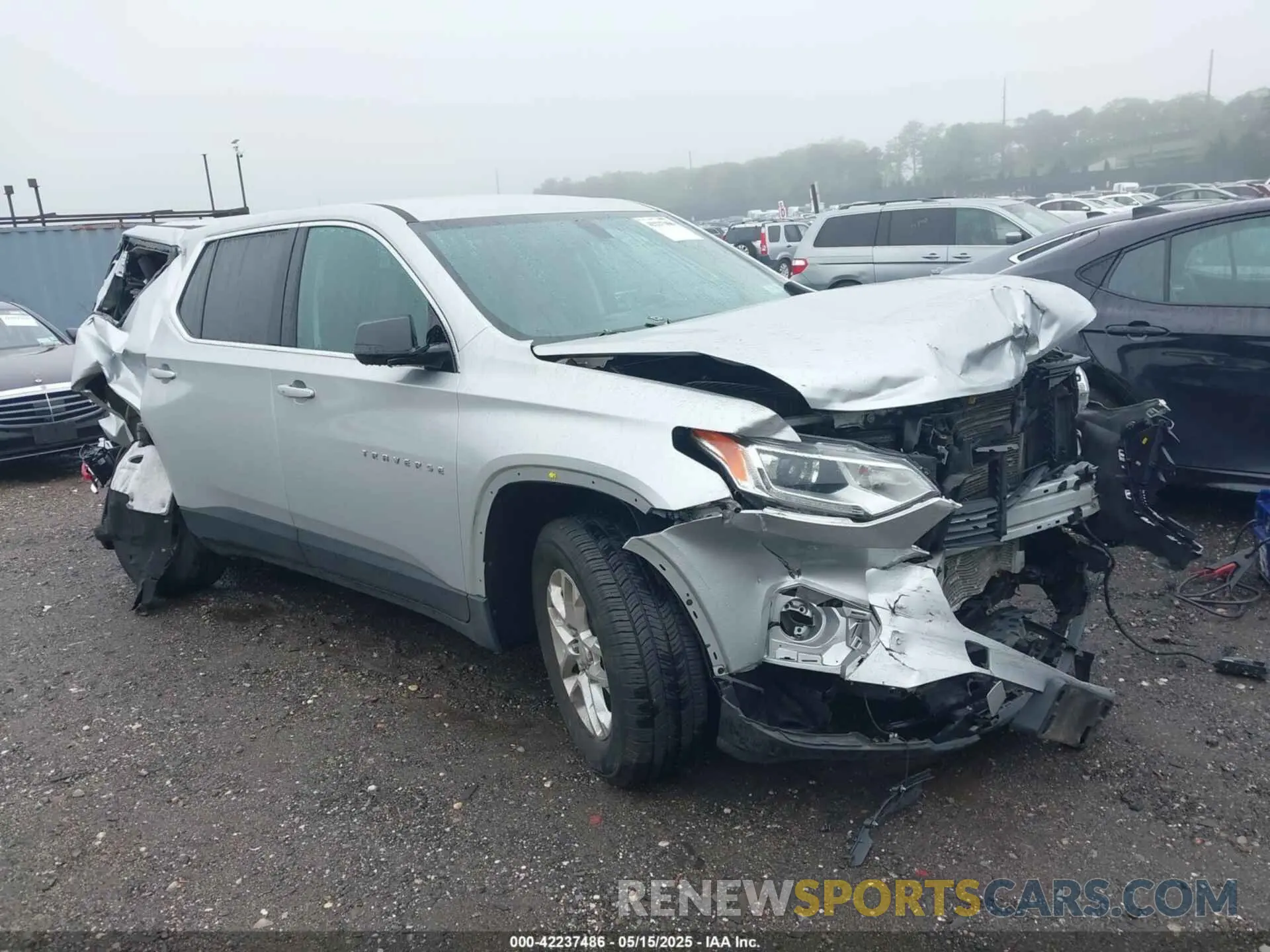 1 Photograph of a damaged car 1GNERFKW4KJ156921 CHEVROLET TRAVERSE 2019