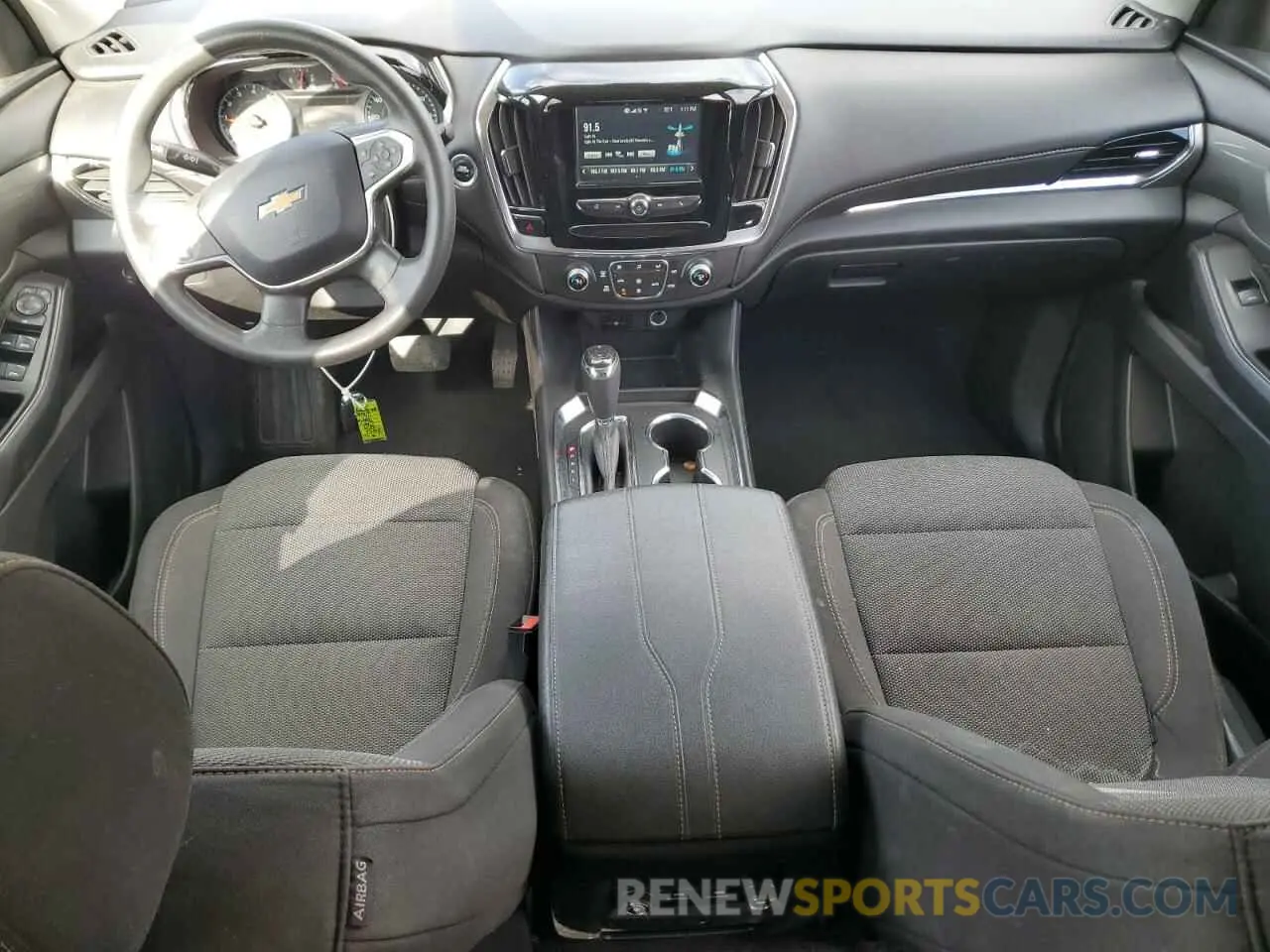 8 Photograph of a damaged car 1GNERFKW5KJ126424 CHEVROLET TRAVERSE 2019