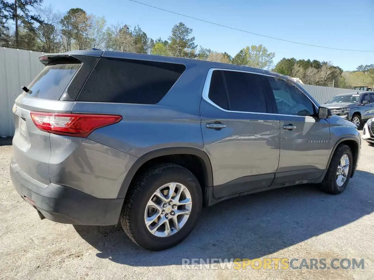 3 Photograph of a damaged car 1GNERFKW5KJ250497 CHEVROLET TRAVERSE 2019