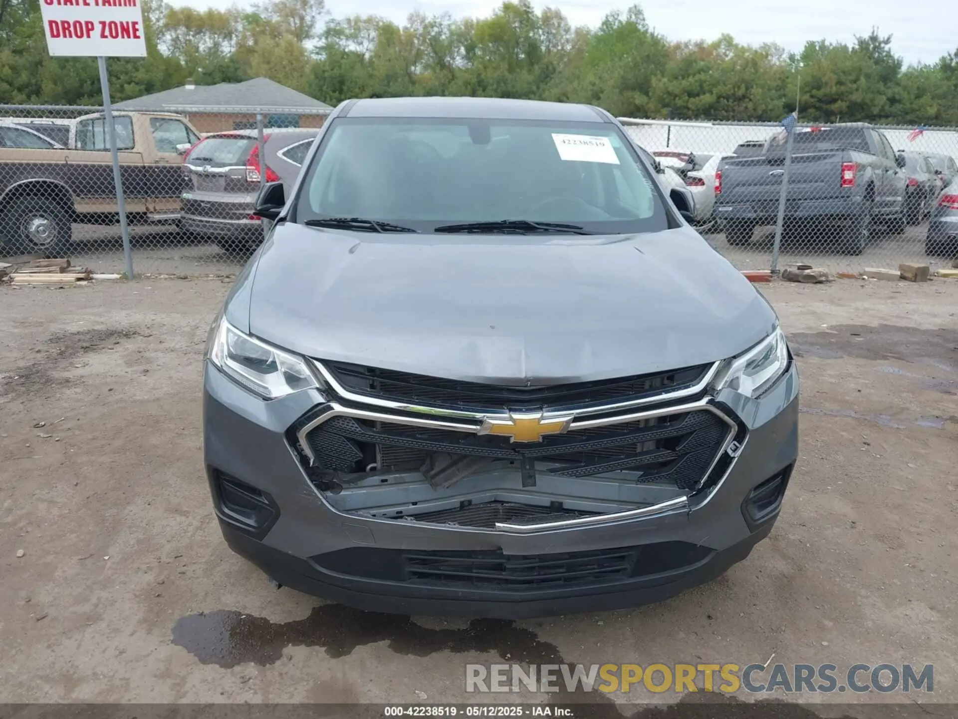12 Photograph of a damaged car 1GNERFKW5KJ283936 CHEVROLET TRAVERSE 2019