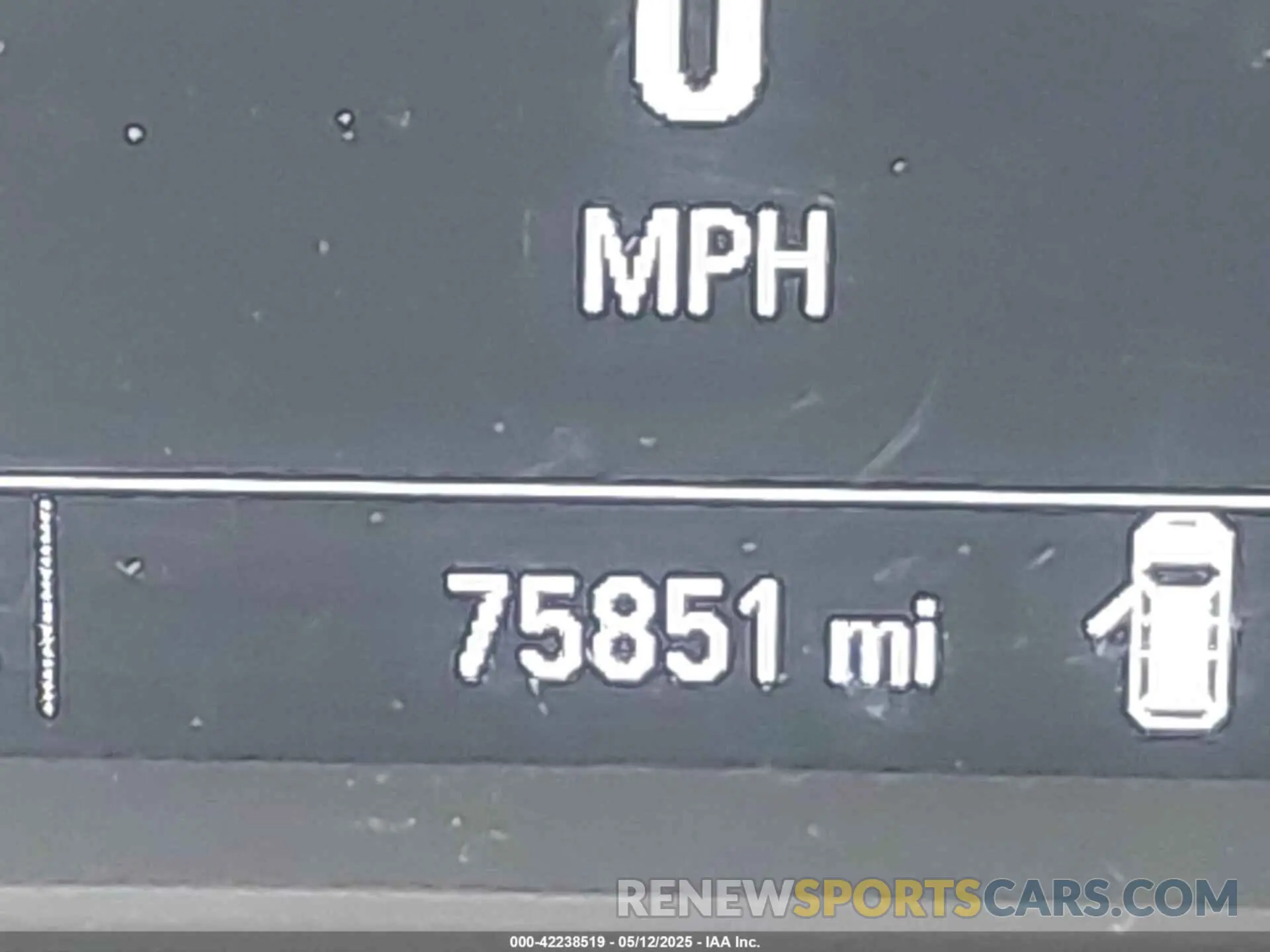 15 Photograph of a damaged car 1GNERFKW5KJ283936 CHEVROLET TRAVERSE 2019