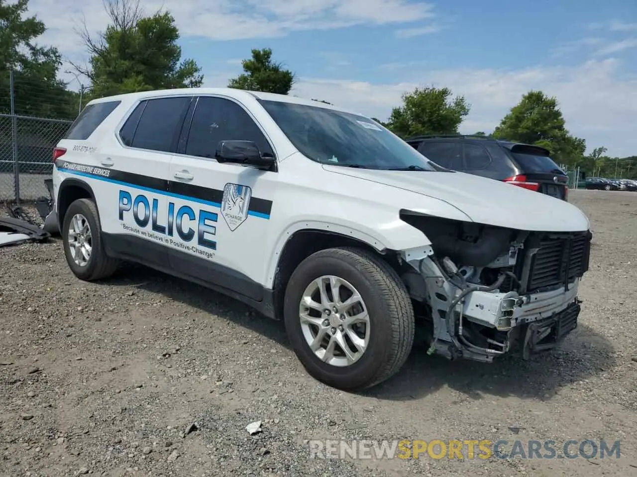 4 Photograph of a damaged car 1GNERFKW5KJ301125 CHEVROLET TRAVERSE 2019